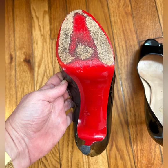 Christian  Louboutin Black Very Privé 120 Patent, size 38.5 - Picture 10 of 15